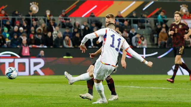 开云官网-德国队需要“中场打手”，弗利克需要做更多试验