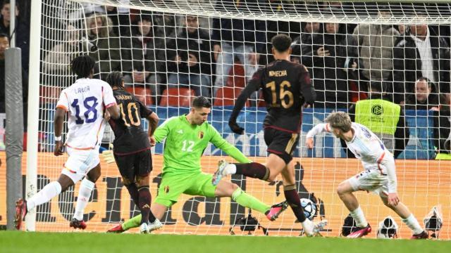 开云官网-德国队需要“中场打手”，弗利克需要做更多试验